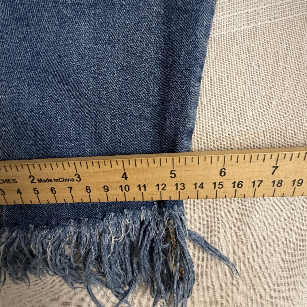 Free People Distressed Frayed Women's Ankle Jeans Sz 29 Ripped Knee Raw Hem - Picture 7 of 8